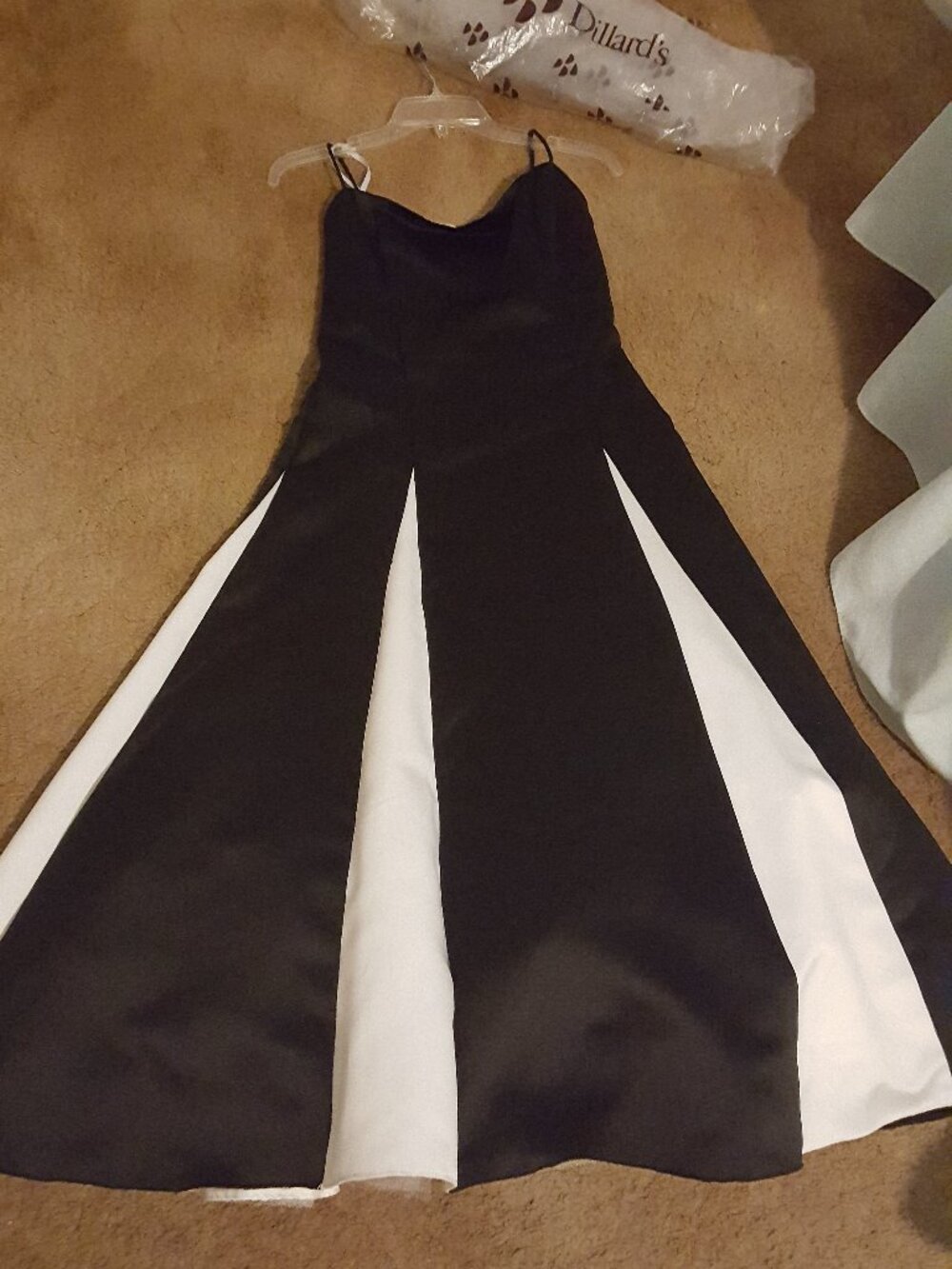 Formal evening gown by Jessica McClintock size 6.